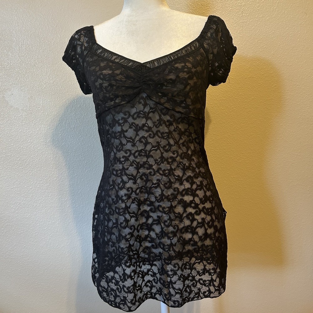 BeBe Y2K Black Mesh Sleeve Lace Top Medium Flaw Empire Waist Whimzigoth Fairy